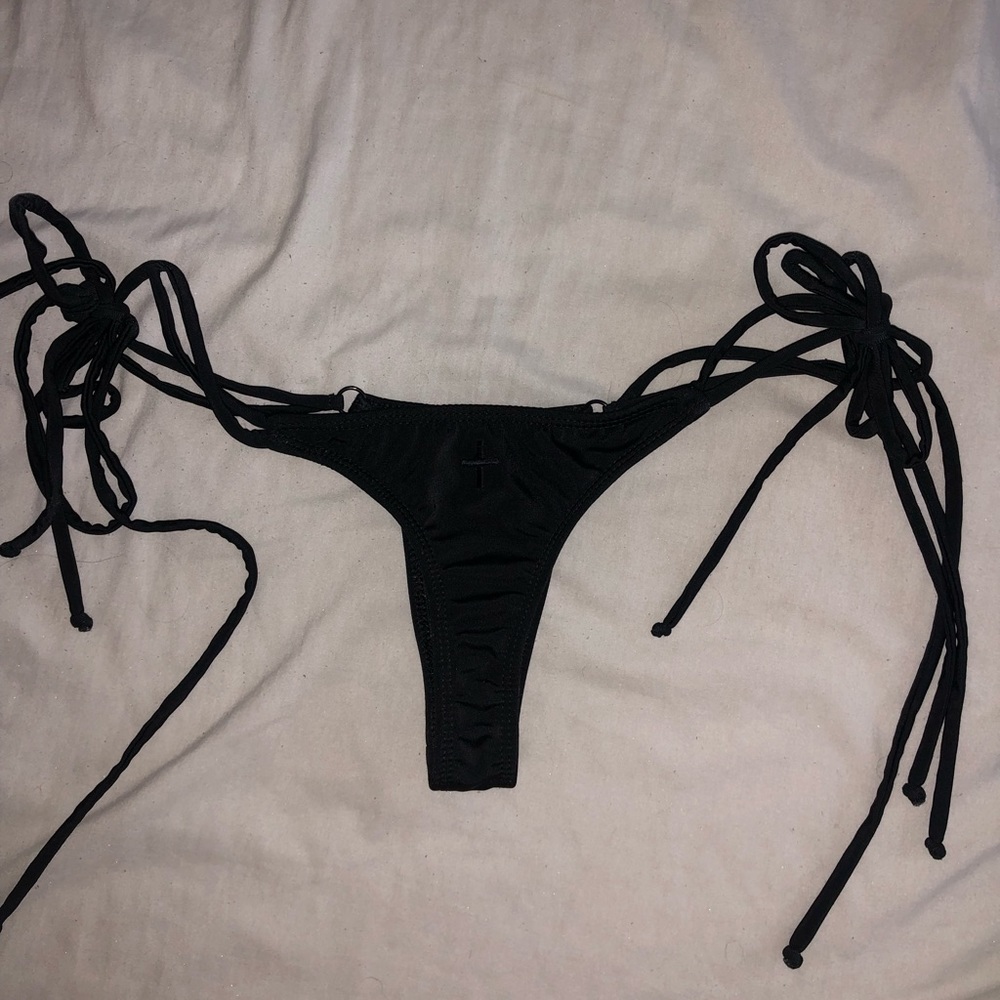 Coulbourne black boa bottoms